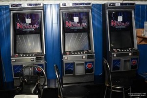 Нелегальні гральні автомати замаскували у барі на Тернопільщині