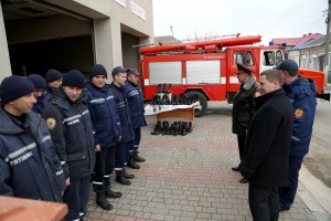 Рятувальники Монастириського району отримали спецвзуття від нардепа Миколи Люшняка