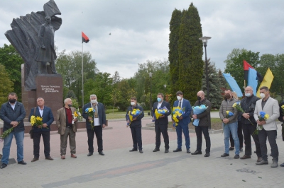 «День Героїв – символ незборимості України», – Віктор Овчарук  