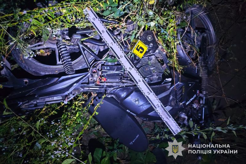 Троє травмованих у ДТП на Тернопільщині: серед потерпілих двоє підлітків