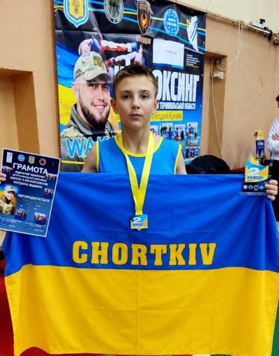 Юний спортсмен з Чорткова здобув срібло на чемпіонаті Тернопільщини з кікбоксингу