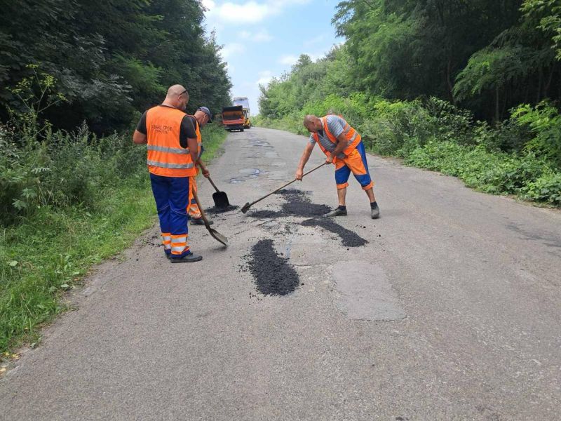 У Зборівській громаді &quot;латають&quot; дорогу