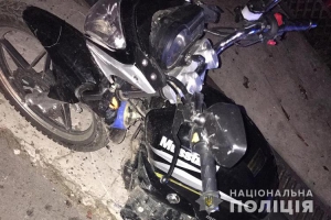 На Тернопільщині під колесами мотоцикла опинилася 10-річна дівчинка