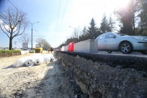 Чому руйнується новий асфальт на тернопільській дамбі?