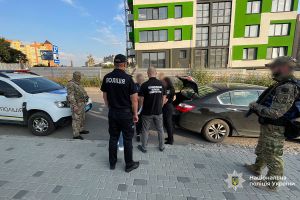 Відомий у Тернополі адвокат та його спільник ошукали трьох тернополян на шість мільйонів гривень