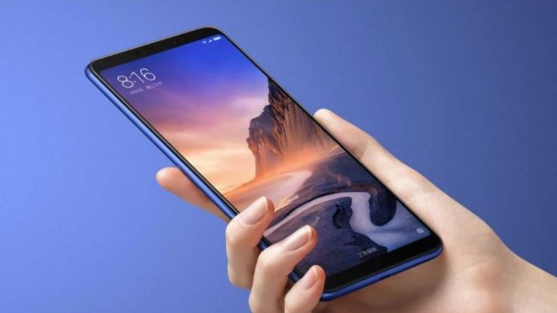Тернополянка привласнила чужий смартфон із забутого пакета: їй загрожує до восьми років ув’язнення