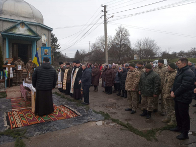 У громаді на Тернопільщині зустріли полеглого на фронті Юрія Островерхова