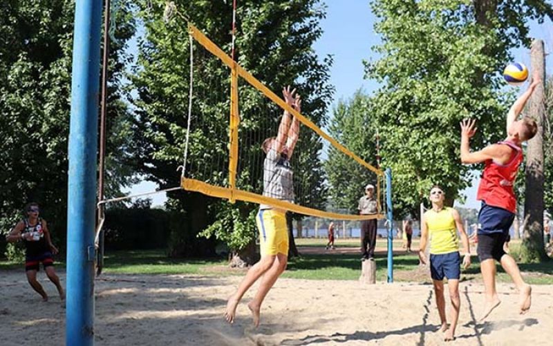 У Тернополі відбувся чемпіонат області з пляжного волейболу серед чоловіків