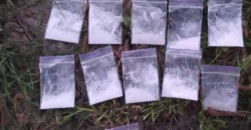 Залучив до &quot;бізнесу&quot; 17-річну дівчину: на Тернопільщині викрили наркоторговця