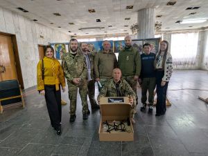 Ветеран війни з Тернопільщини передав дрон для побратимів