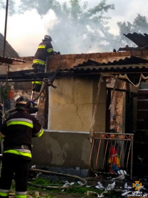 За добу на Тернопільщині ледь не згоріло два житлових будинки?