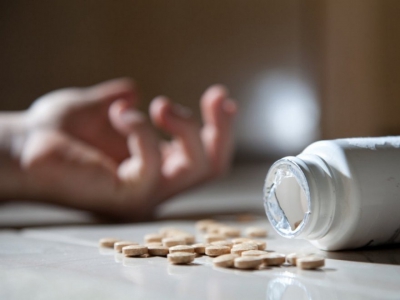 Випив 50 таблеток: на Тернопільщині чоловік намагався покінчити з собою