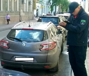 У Тернополі запровадили автоматизовану систему контролю за паркуванням авто