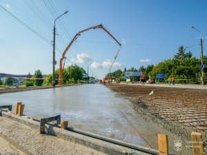 Об&#039;їзну дорогу Тернополя ремонтують щоденно і без вихідних