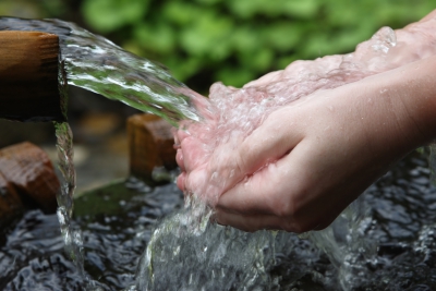 Фахівці перевіряють безпечність води у селах на Тернопільщині, які підтопило