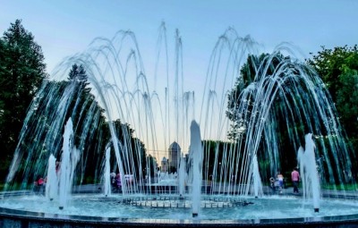 У центрі Тернополя запрацювали фонтани