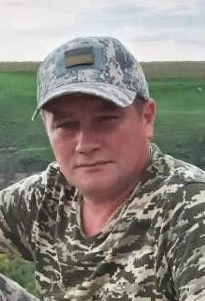 На Тернопільщині провели в останню земну дорогу Героя Андрія Палигу