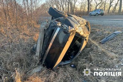 У результаті удару кермувальник втратив свідомість: поліцейські встановлюють причини ДТП на Тернопільщині