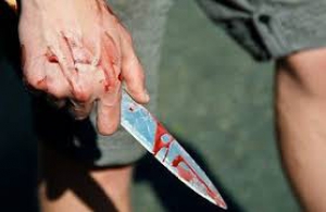 У Тернопільській області чоловік шрикнув дружину ножем
