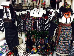 У Тернополі відкриють етногалерею автентичного українського одягу