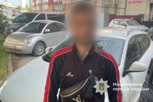Поліцейські викрили тернополянина, причетного до серії грабежів у магазинах міста