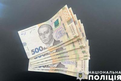 Франківчанка пропонувала хабар поліцейським Тернопільщини