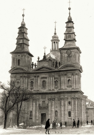 Показали, як виглядав костел у центрі Тернополя майже 100 років тому
