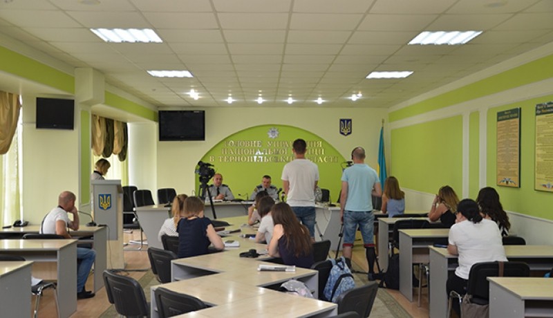 Кілька сотень поліцейських та військовослужбовці пильнуватимуть за порядком під час прощі у Зарваниці