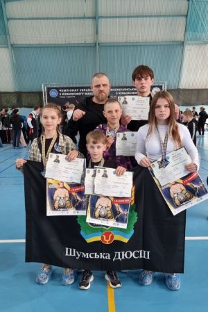 Юні кікбоксери з Тернопільщини тріумфували на всеукраїнському турнірі