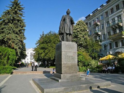 Петиція про знесення у Тернополі пам’ятників російським діячам зібрала потрібну кількість підписів
