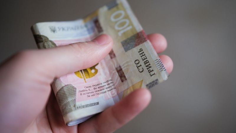 Понад 61,6 тис. адмінпослуг: за чим найчастіше звертаються мешканці Тернопільщини до податкової?