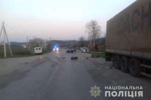 Смертельне зіткнення на Тернопільщині: не розминулися автомобіль та скутер