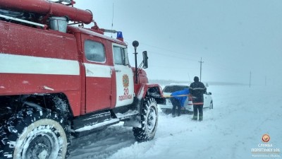 Понад півтори тисячі тернополян вивільнено з-під снігових заметів (ВІДЕО)