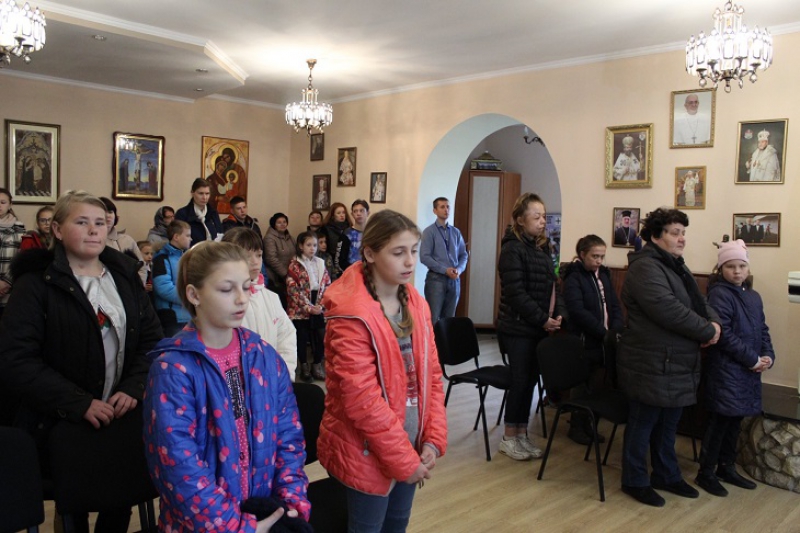 У Тернополі молилися за сиріт