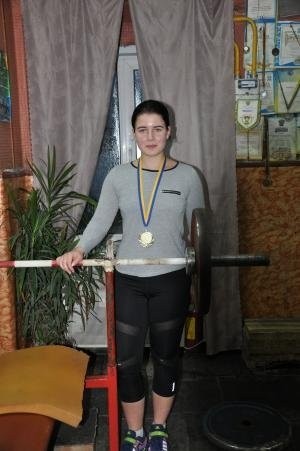 Тернопільська школярка завоювала титул чемпіона України з пауерліфтингу