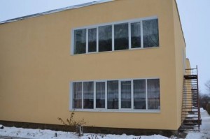Поблизу Тернополя виник скандал через ремонт в школі (фото)