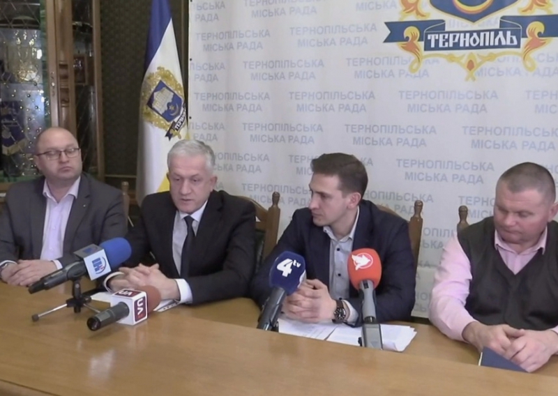 Обережно, коронавірус: у Тернополі з місцевого бюджету виділили кошти для забезпечення лікарень усіма необхідними засобами захисту та обладнанням