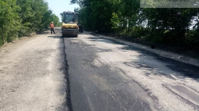 На Тернопільщині &quot;латають&quot; вибоїни на найбільш критичних ділянках державних доріг