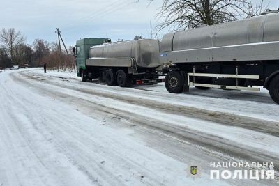 На Тернопільщині спостерігається ускладнення погодних умов: учасників дорожнього руху закликають бути уважними та зважати на погодні умови