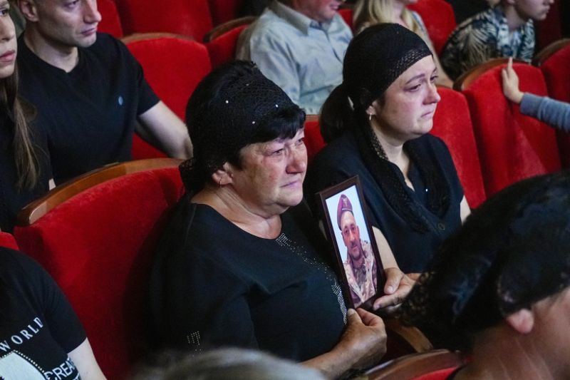 70 захисників з Тернопільщини посмертно відзначили високими державними нагородами