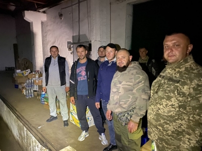 Працівники КП «Добробут» зі Збаража відвезли харчі та амуніцію захисникам (фото)