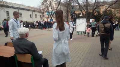 У центрі Тернополя можна перевірити своє здоров’я (фото)