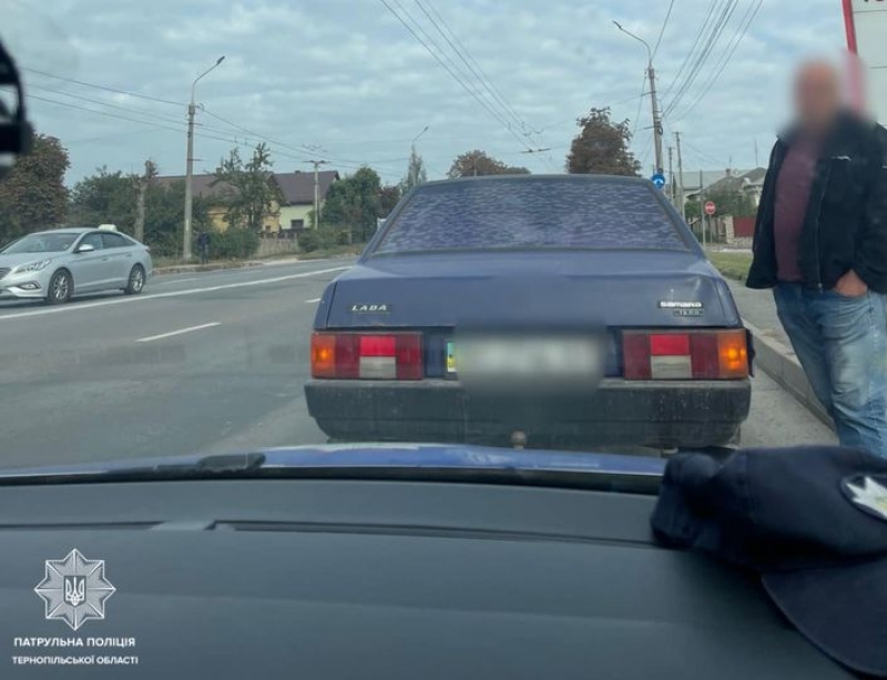 Тернопільські патрульні продовжують виявляти автомобілі, які перебувають в розшуку