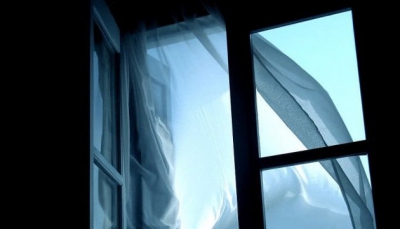 З вікна багатоповерхівки у Тернополі випав п’ятирічний хлопчик