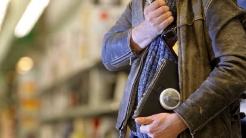 У Тернополі поліцейські викрили двох магазинних злодіїв