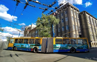 У Тернополі тимчасово змінять рух тролейбусів та автобусів