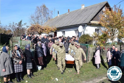 На Шумщині попрощалися із 45-річним захисником Іваном Горобцем (фото)