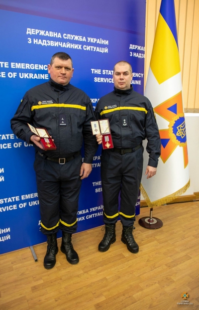 Двом рятувальникам з Тернопільщини вручили державні нагороди
