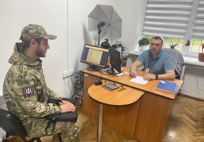 Військовослужбовці можуть отримати низку послуг у міграційній службі