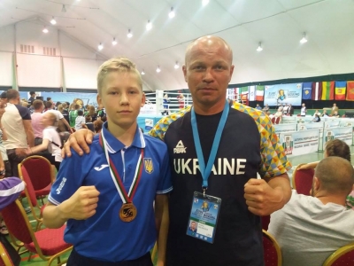 Присвятив перемогу ЗСУ: тернополянин Максим Кармаліта став чемпіоном з боксу в Австралії